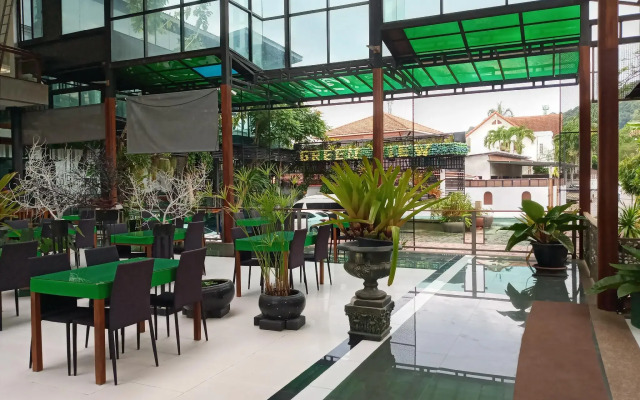 Green View Village Resort