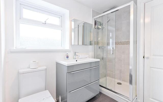 Spacious home with parking - TV in Every Bedroom!