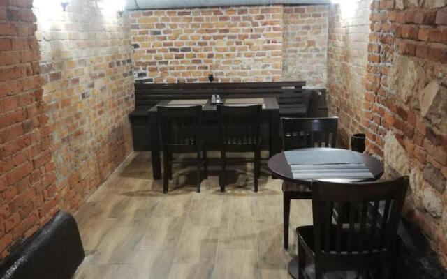 Lorf Hostel&Apartments