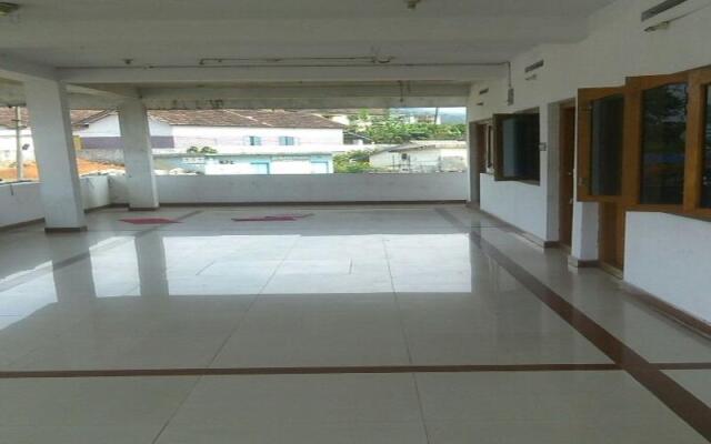 Manis Home Stay Valparai