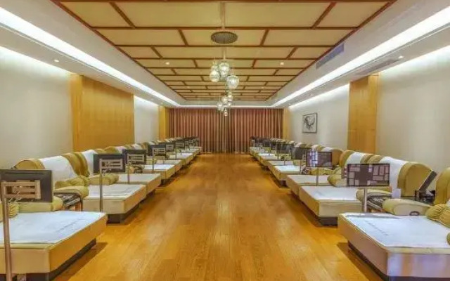 Caesar Forest Hot Spring Resort