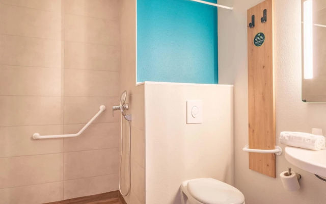 B&B HOTEL Saint-Martin-de-Crau Alpilles Camargue