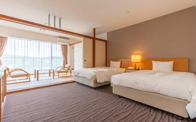 Wisterian Life Club Usami