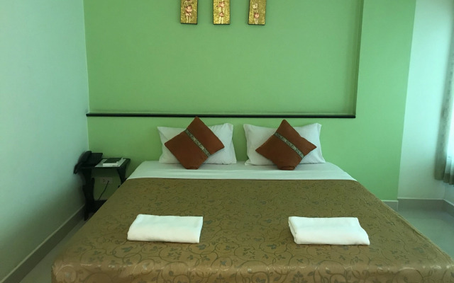 Ton Thong Resort Hotel