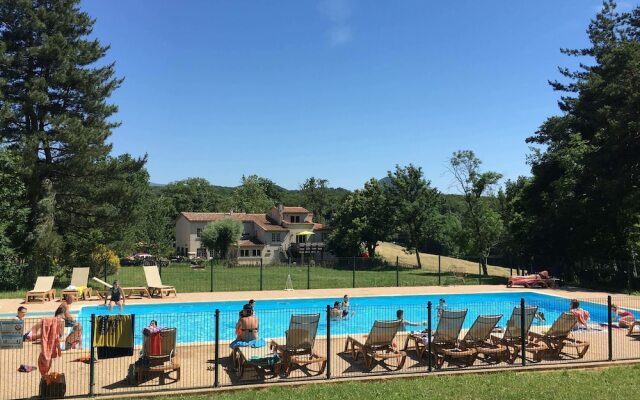 Auberge Le Grand Bois