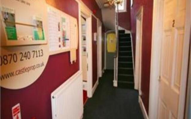 Central Hotel Cheltenham by Roomsbooked
