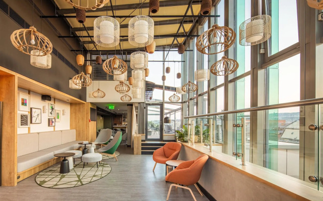 Crowne Plaza Budapest by IHG