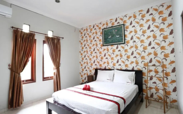 RedDoorz @ Jalan Damai