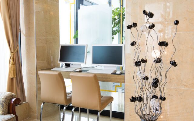 Pungnam Family Hotel