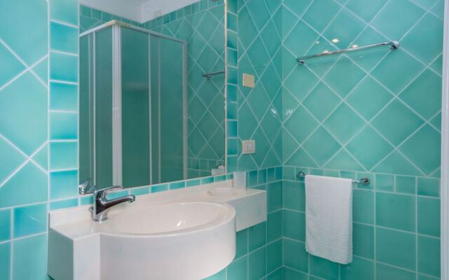 Bougainville 5 - Vista Village