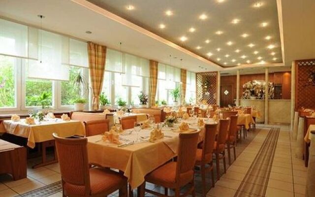 mD-Hotel Apollo