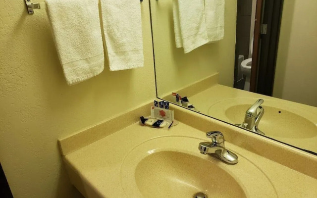 Americas Best Value Inn - Stillwater/St. Paul