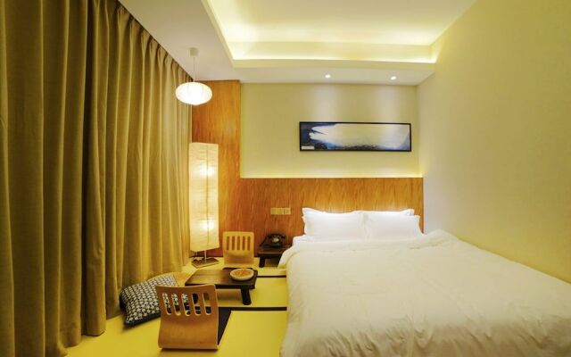 Hangzhou PuYu Travelling with Hotel