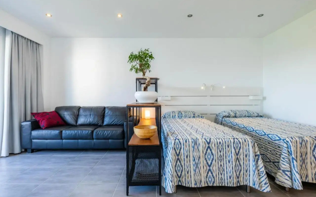 Estudio Calarojas - Hotel in Alcudia - Photo 4