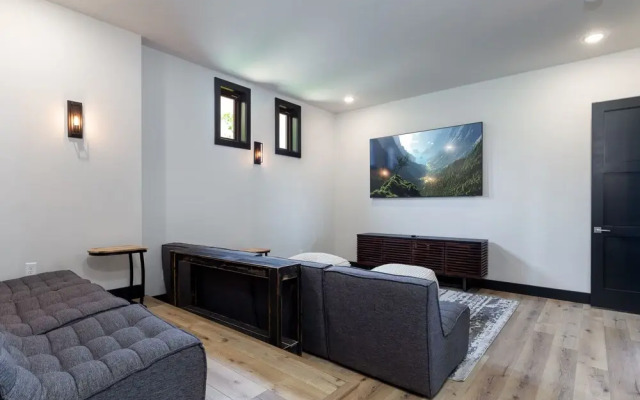 Manna Mountain Lodge