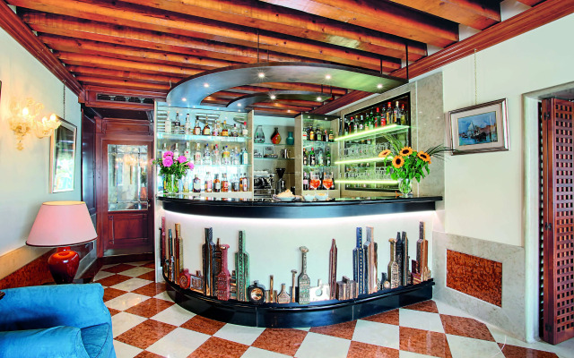 Santa Chiara Hotel