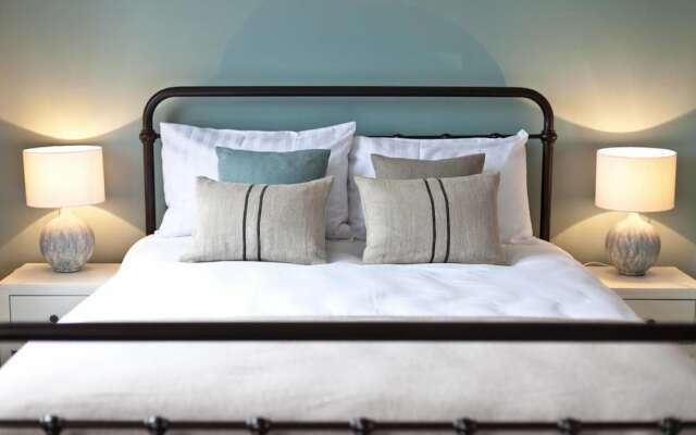 Bath Arms Hotel
