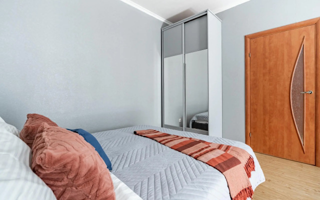 Апартаменты APARTS FROM LEXI (АПАРТС ФРОМ ЛЕКСИ) на проспекте Просвещения