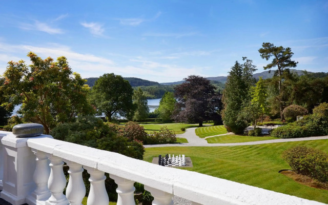 Macdonald Forest Hills Resort