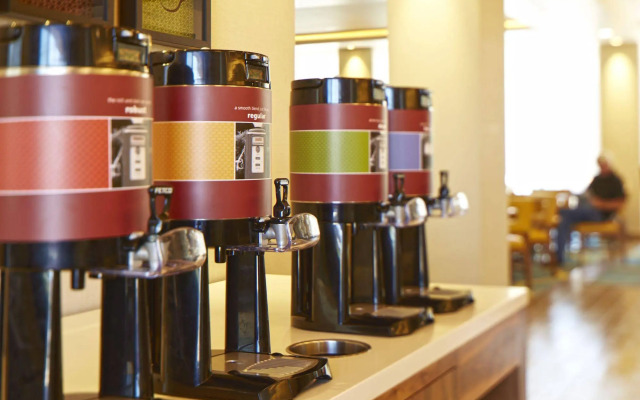 Hampton Inn Long Beach Airport