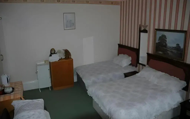 Eglinton Guest House
