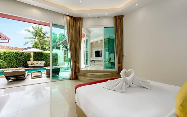 Luxury Pool Villa A14 3BR / 6-8 Persons