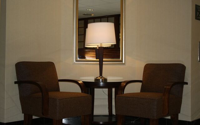 Comfort Inn Warwick Airport