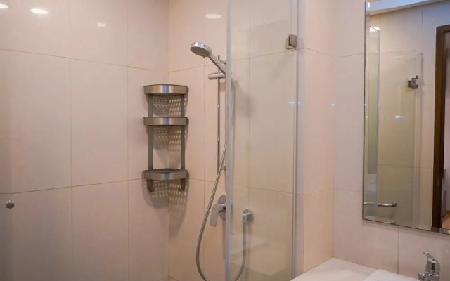 Cozy 2Br Apartment M-Town Signature