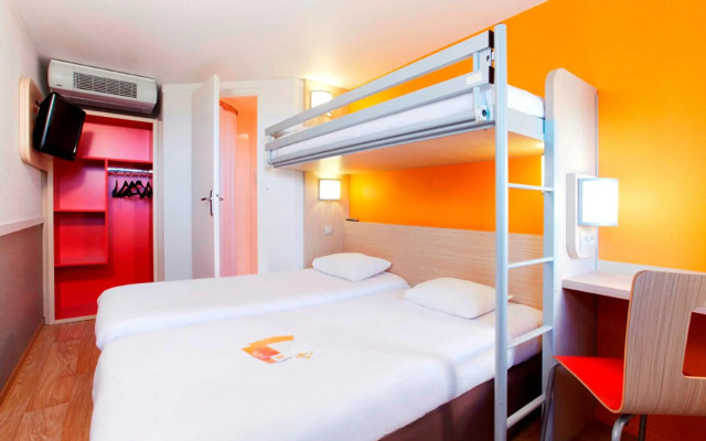 Hôtel Première Classe Toulouse Nord - Sesquières