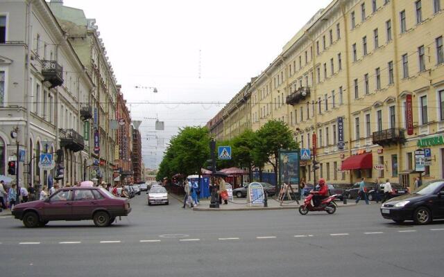 Zolotoy Treugolnik Apartments