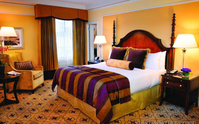 Fairmont Hotel Vancouver