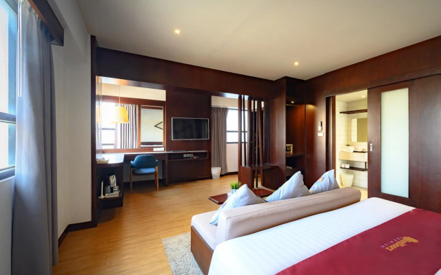 CoCo Hotel Bangkok – Guest Rooms – Samut Prakan