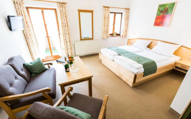 Gästehaus Enzianhof Hotel garni