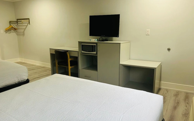 Motel 6 – Cornwall, ON