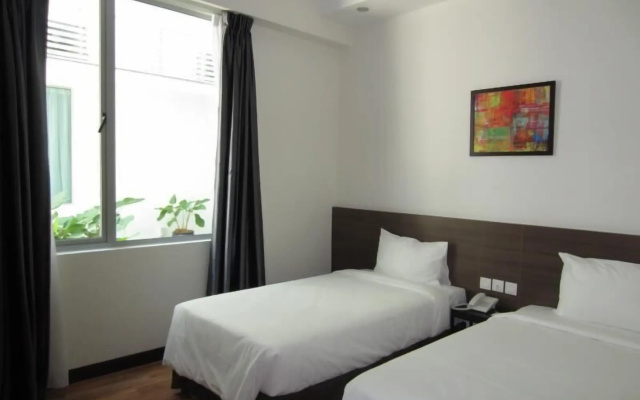 Fuller Hotel