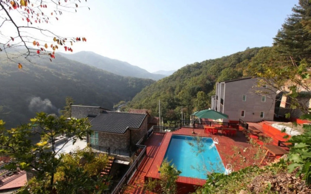 Dongducheon Sosul Pension