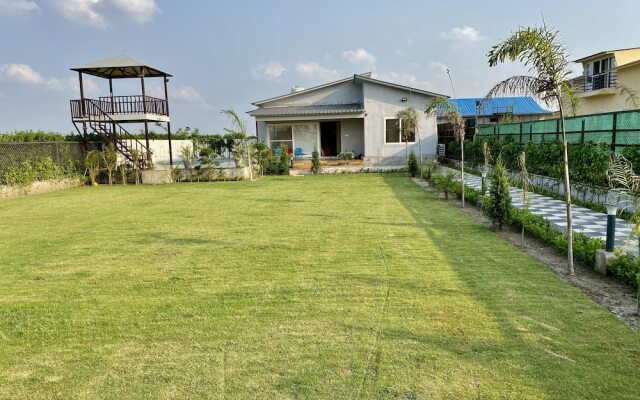 GoBravo 71: 2Bhk Farm with Pool & Garden Sector 150 Noida