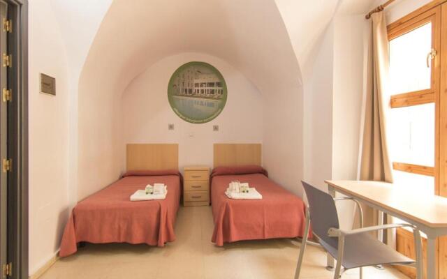 Albergue Inturjoven Córdoba - Hostel
