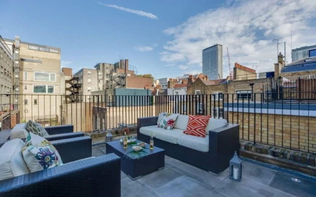 Amazing Roof Terrace Apartment 1-bedroom in London