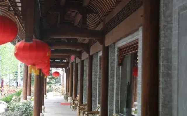 Yueliangwan Yinxiang Hotel