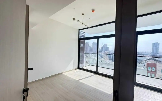 OYO HOME 1403 Spacious 1-bed Apartment I