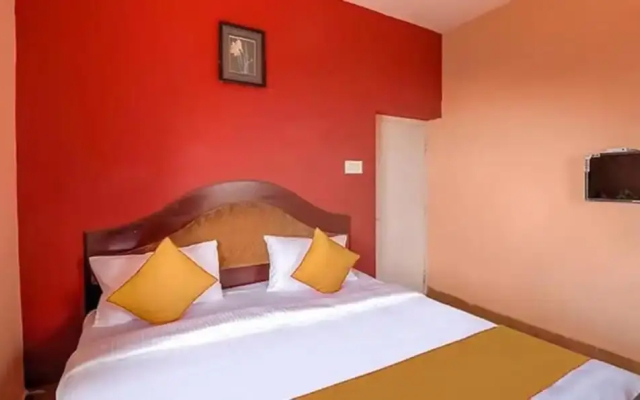 FabHotel Green Castle Resort
