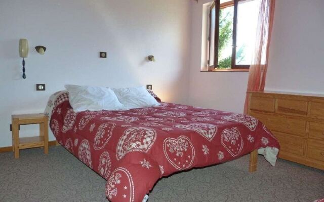 Hotel Restaurant Le Grillon