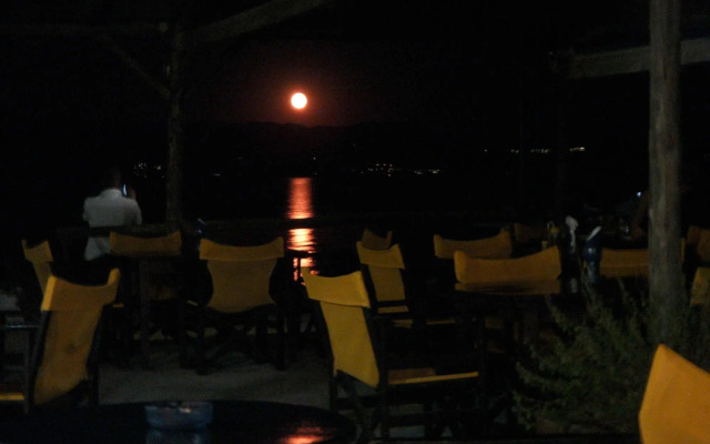 Likourgos Beach