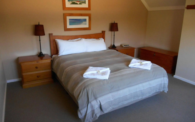 Bayshore Beachside Resort