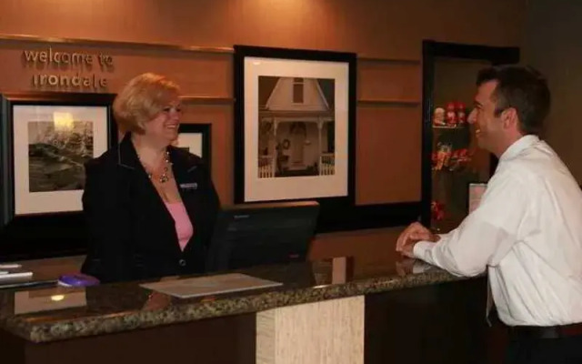 Hampton Inn & Suites Birmingham-East I-20