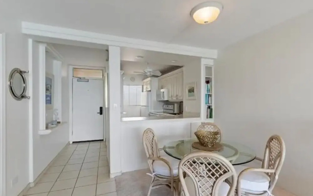 Royal Mauian, #405 2 Bedroom Condo
