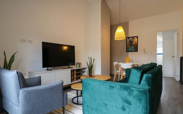 w Stunpedous 2BR w Perfect Balcony in Cusco