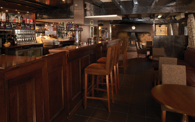George Hotel