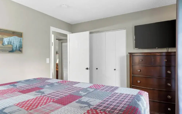 Fallcreek Haven - A Chic Retreat